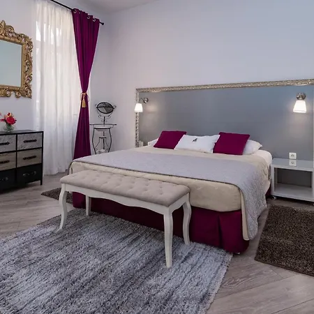 By The Sea - 20721 Fiume