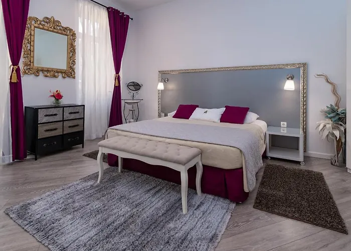 By The Sea - 20721 Fiume